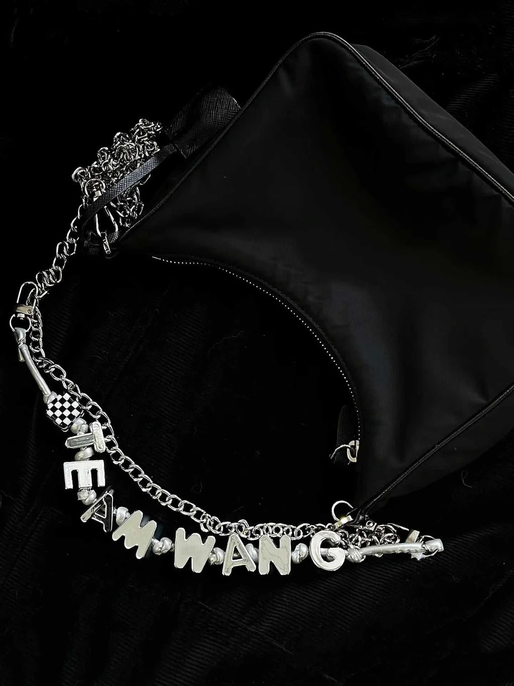 Chaîne de Sac Jackson Wang TEAM WANG – Accessoire K-pop Collector