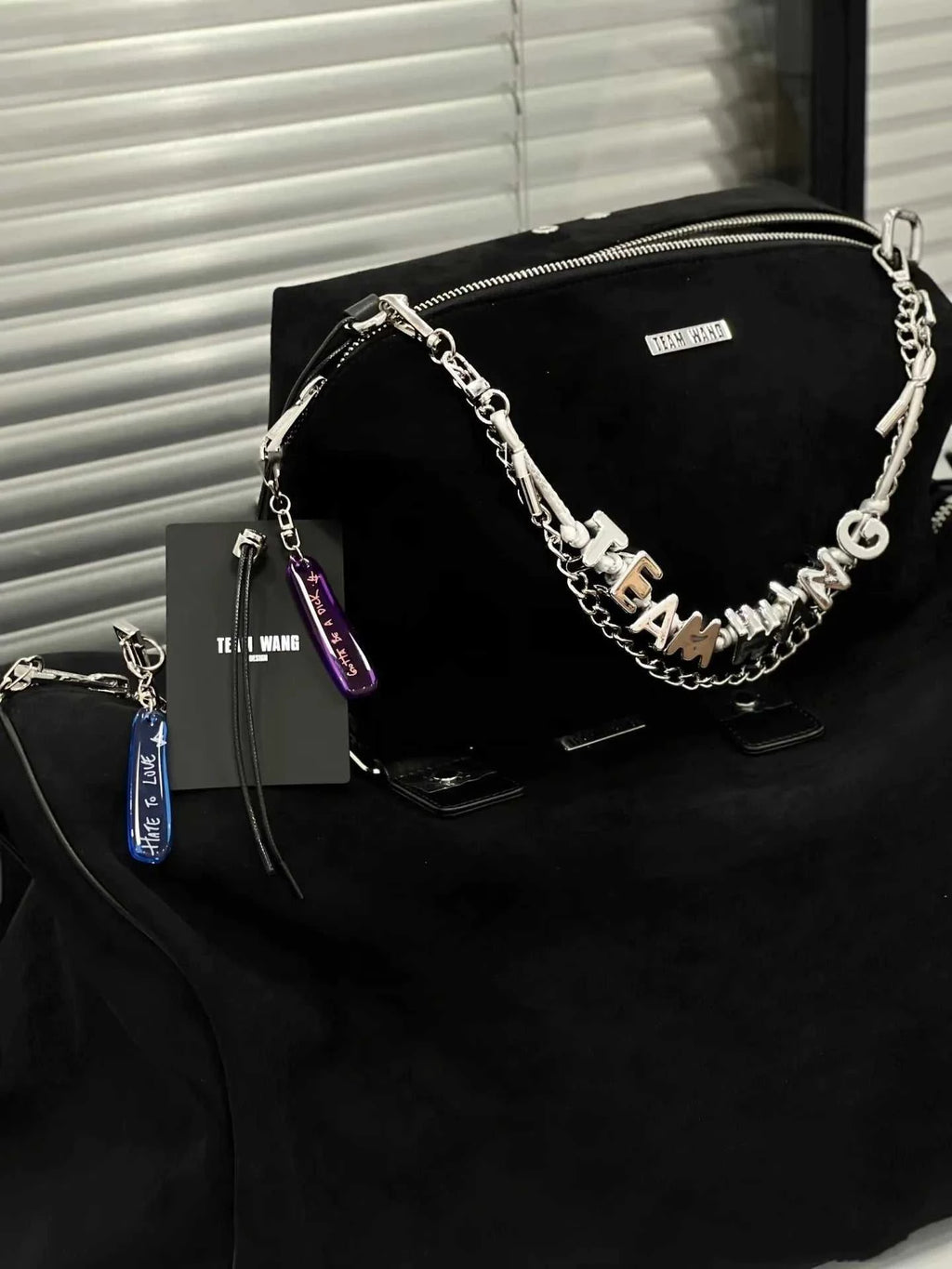 Chaîne de Sac Jackson Wang TEAM WANG – Accessoire K-pop Collector