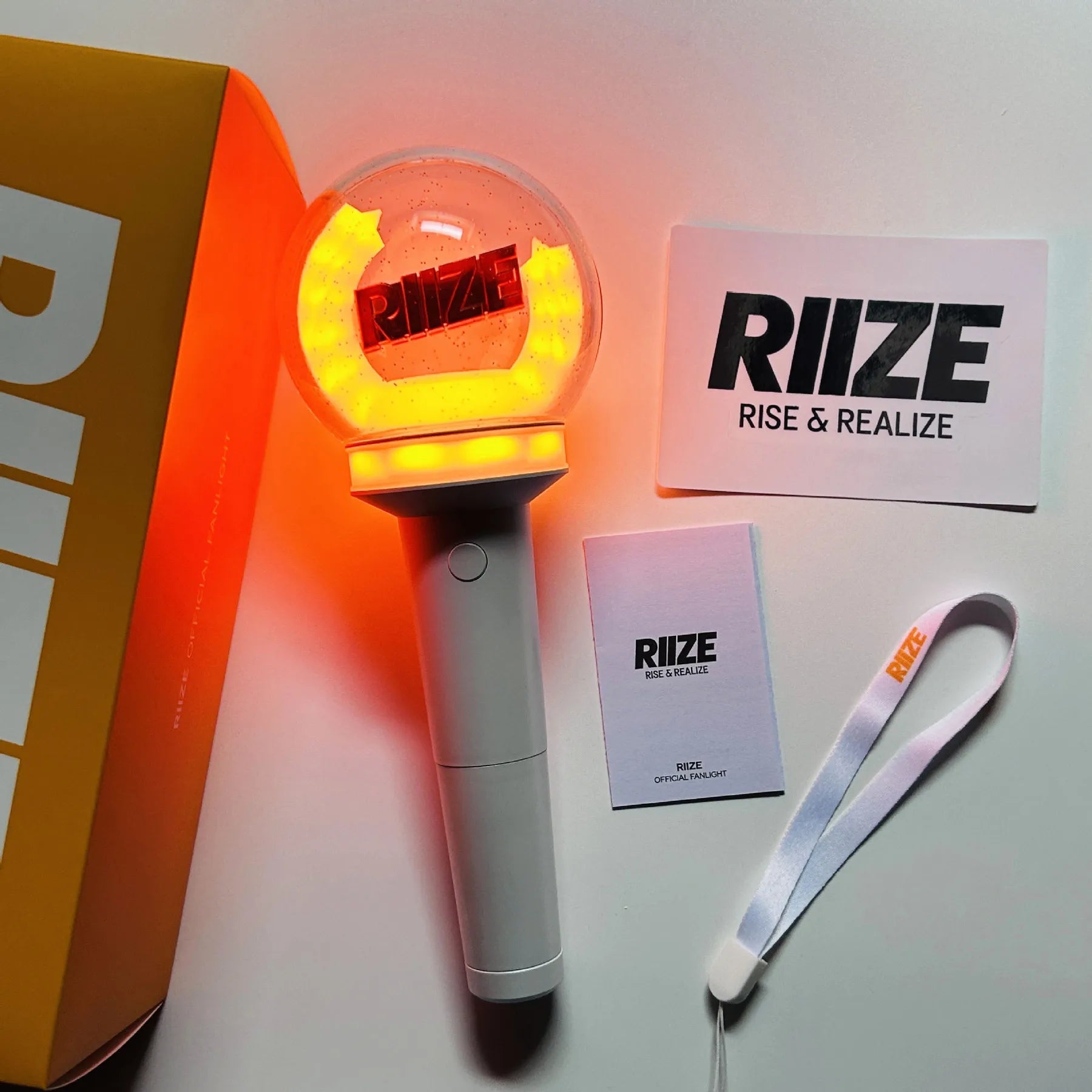 Kpop RIIZEed Lightstick Support Concert Glow Light Stick With Acrylic Keychains Decorations Party Flash Lamp For Fans Gift otakupop.store