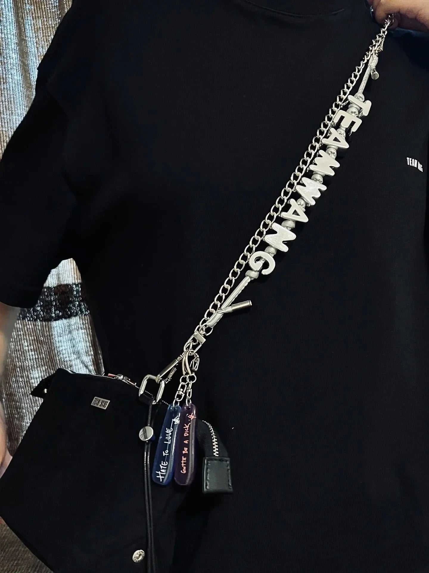 Chaîne de Sac Jackson Wang TEAM WANG – Accessoire K-pop Collector