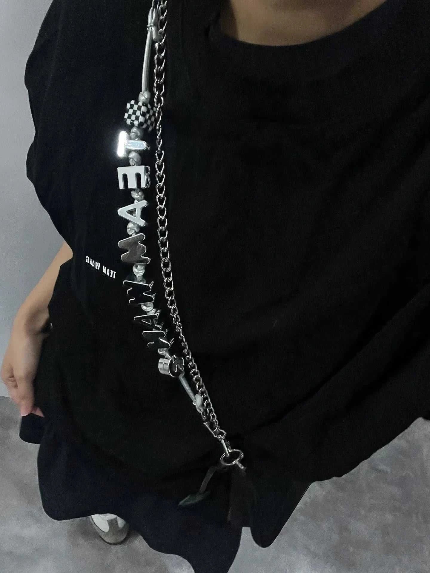 Chaîne de Sac Jackson Wang TEAM WANG – Accessoire K-pop Collector