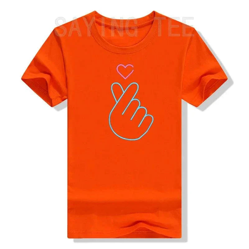 T-shirt K-Pop manches courtes avec motif cœur fait main inspiré du K-Drama pour fans de musique coréenne